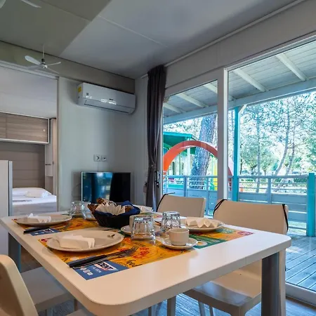 Club Del Sole Family Collection