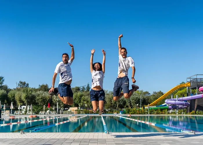 Club Del Sole Family Collection