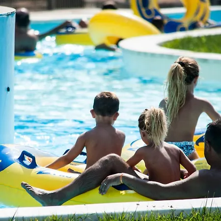 Club Del Sole Family Collection منتزه العطل