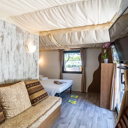 Club Del Sole Family Collection 3* مارينا جوليا
