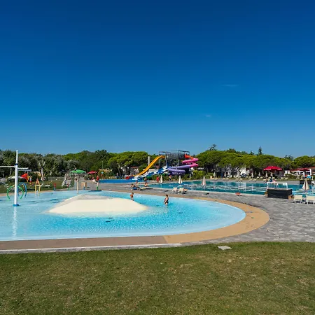 منتزه العطل Club Del Sole Family Collection