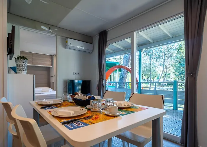 Club Del Sole Family Collection